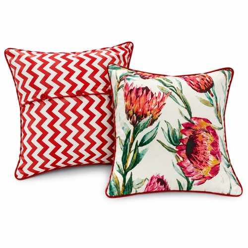 Piped Cushion